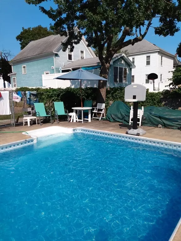 Methuen, MA 01844,16 Elsmere Ave
