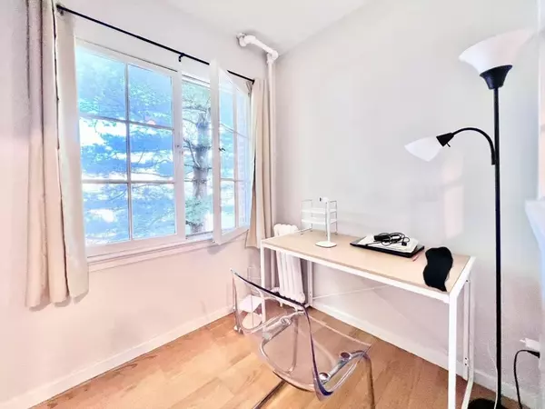 Cambridge, MA 02138,21 Chauncy #36