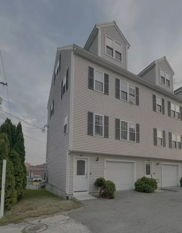 Haverhill, MA 01830,116 Locust St #116