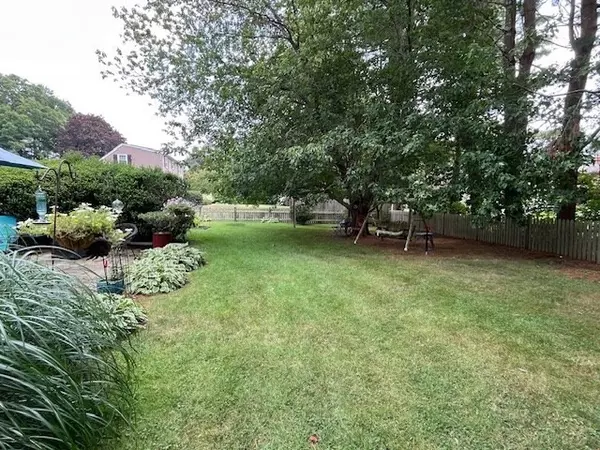 Dighton, MA 02764,1565 Maple Street