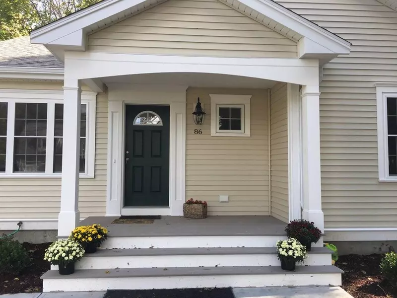 86 West St, Middleboro, MA 02346