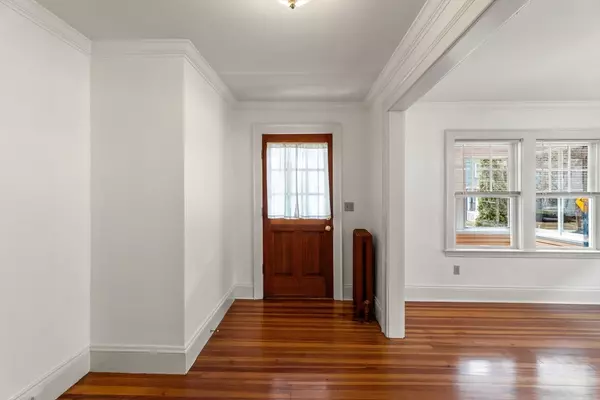 Arlington, MA 02474,88 Oxford St #88