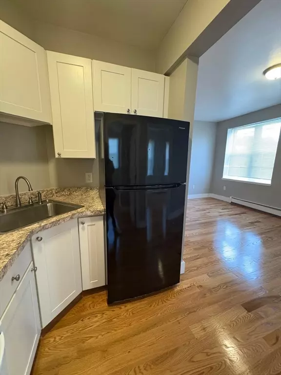 Lynn, MA 01902,20 High Street #8