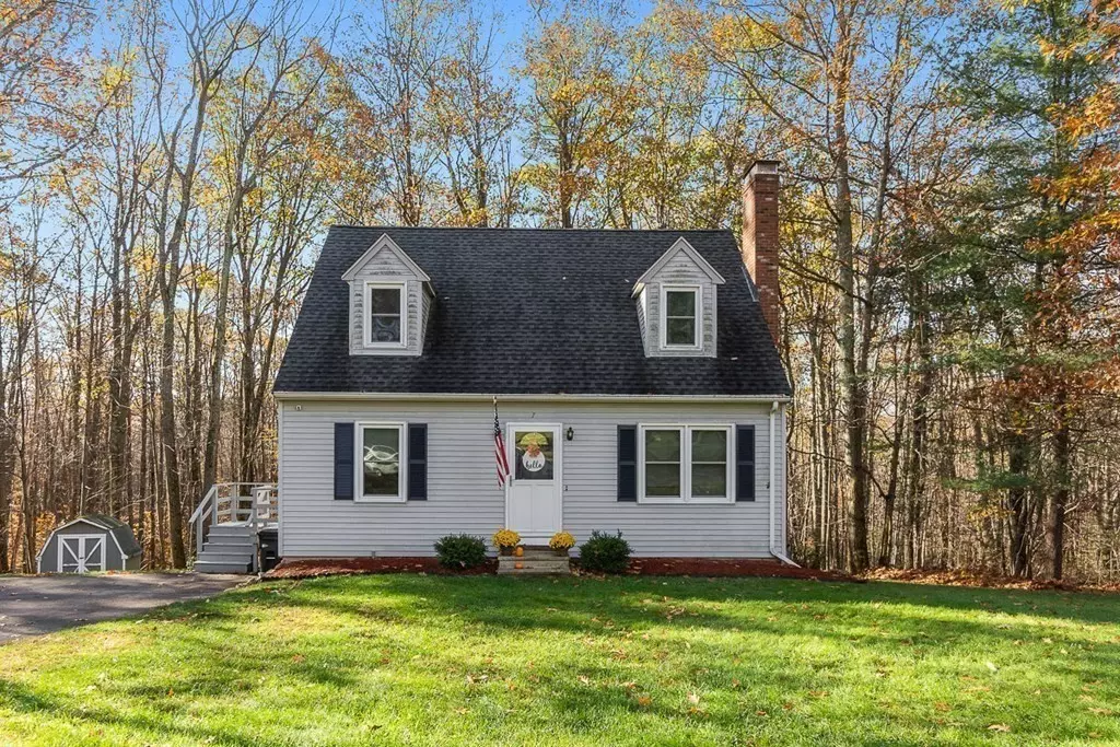 Leicester, MA 01542,7 Glen Ellen Ln