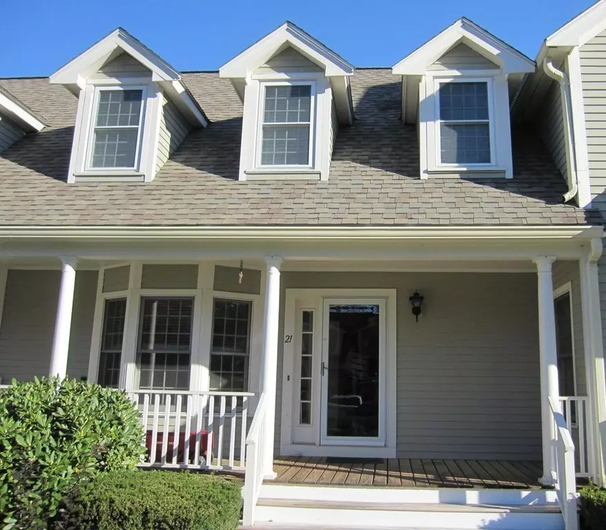 Bellingham, MA 02019,21 Bellwood Cir #21