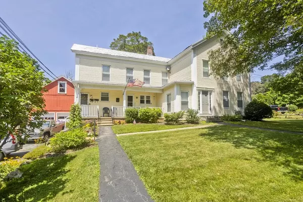 North Brookfield, MA 01535,115 School St