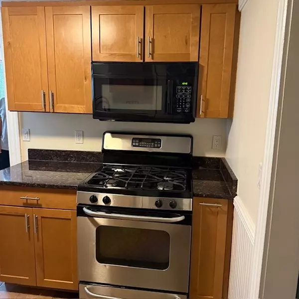 33 South St #2, Shrewsbury, MA 01545
