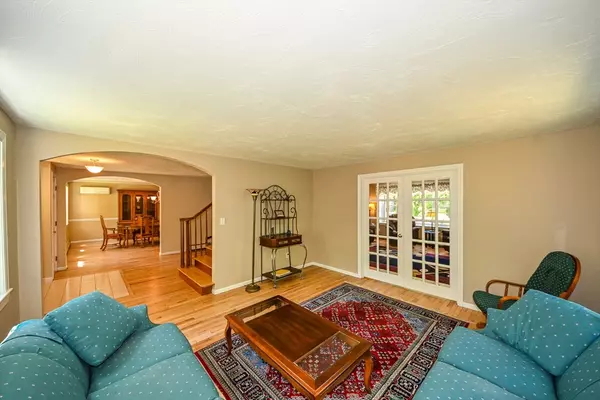 Marshfield, MA 02050,311 Pine St (Stonewood Lane)