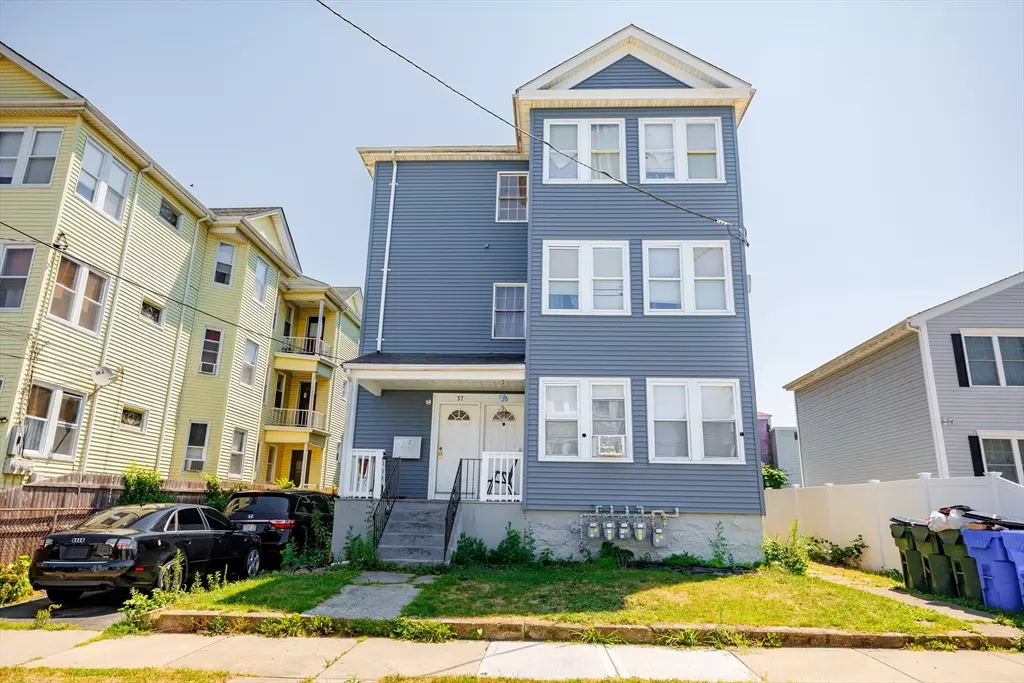 Fall River, MA 02723,35-37 Chavenson St