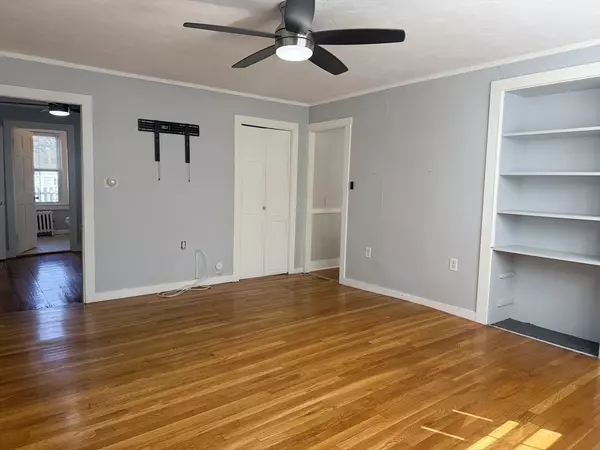 Whitman, MA 02382,158 Franklin Street #1