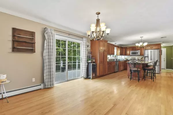 Lakeville, MA 02347,1 Elaine Cir