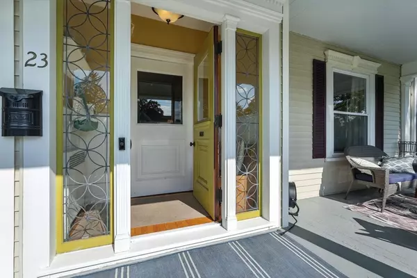 Greenfield, MA 01301,23 James St