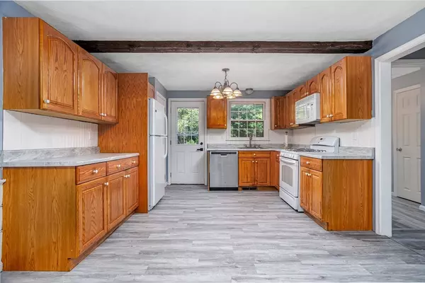 Townsend, MA 01469,28 Beech St
