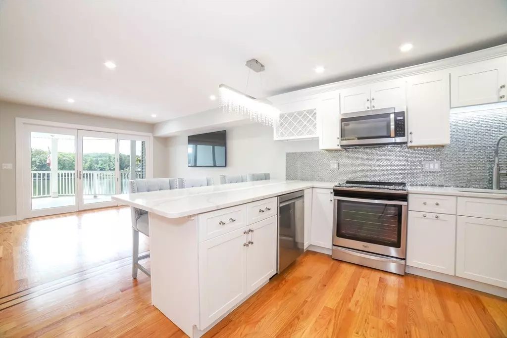 Shrewsbury, MA 01545,190 S Quinsigamond Ave #111