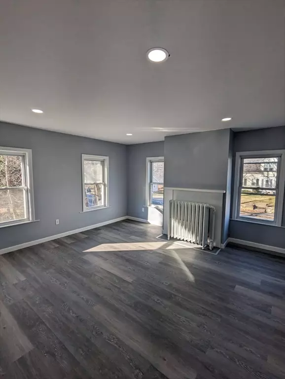 Abington, MA 02351,155 Centre Ave #2