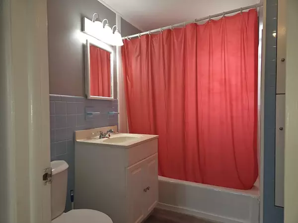 Chicopee, MA 01013,29 Marion #2