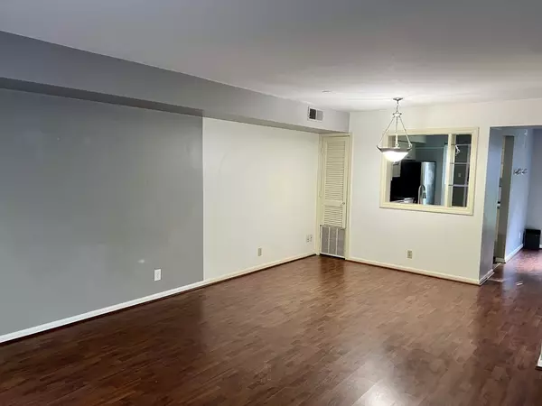 Framingham, MA 01701,504 Windsor Drive #504