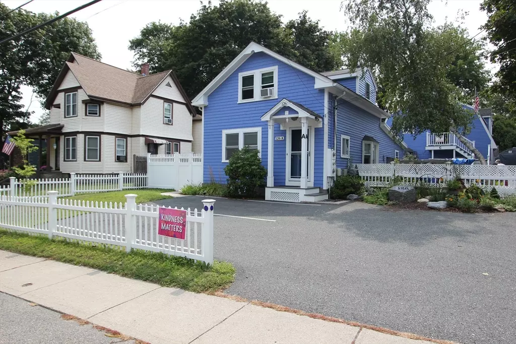 Franklin, MA 02038,126 Washington St #A