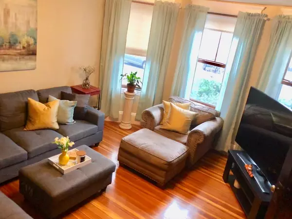 24-26 Marshall Street #26, Medford, MA 02155