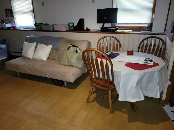 Brockton, MA 02302,48 Taylor Ave