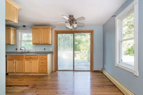 Mashpee, MA 02649,35 Claulise Ln