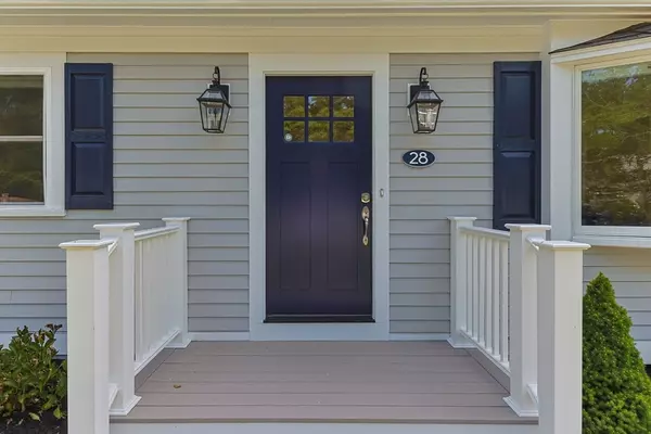 Barnstable, MA 02601,28 Vandermint Lane