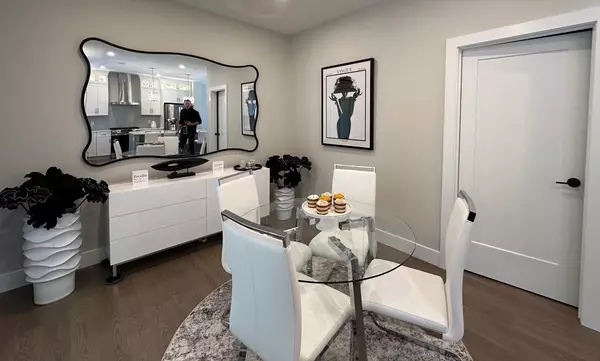 Londonderry, NH 03053,6 Elise Avenue #3