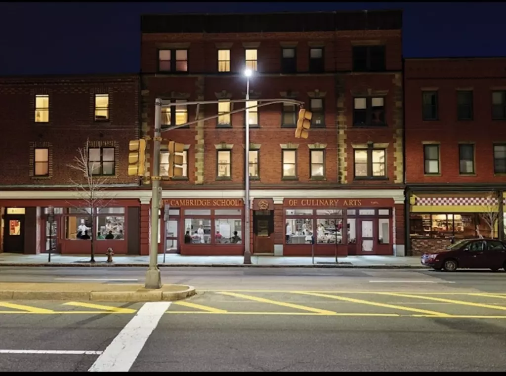 Cambridge, MA 02140,2020 Massachusetts Ave #6