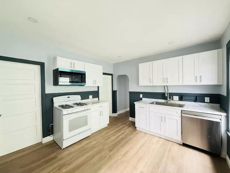 83 Marion St #3, Somerville, MA 02143