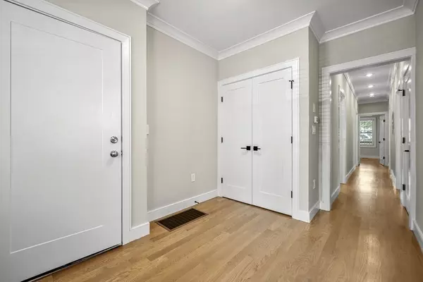 Boston, MA 02130,44 Iffley Road ##3