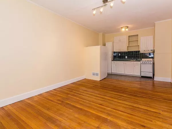 Brookline, MA 02446,25 Westbourne Ter #2A