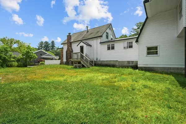 Dracut, MA 01826,24 Preston St