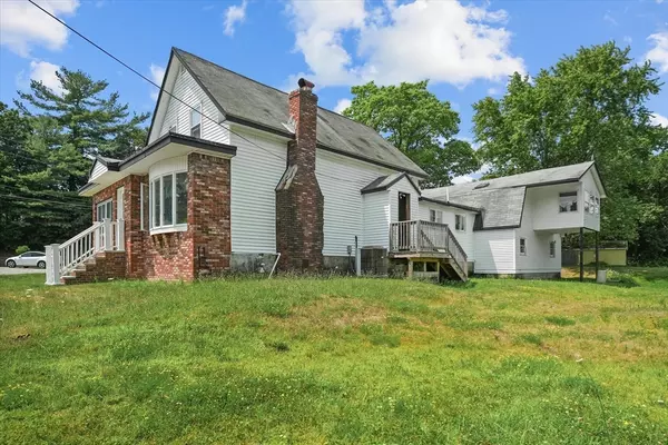 Dracut, MA 01826,24 Preston St