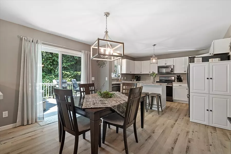 2 Hastings Ave, Millbury, MA 01527