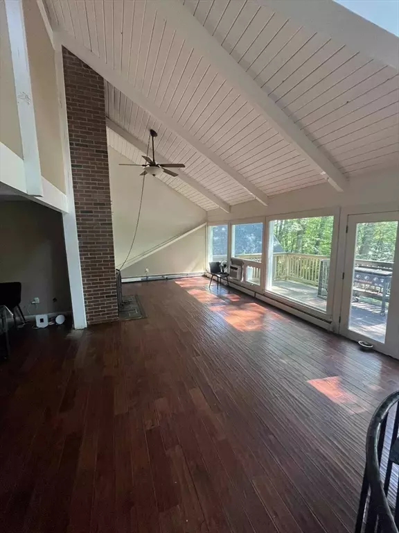 Agawam, MA 01030,550 Southwick St