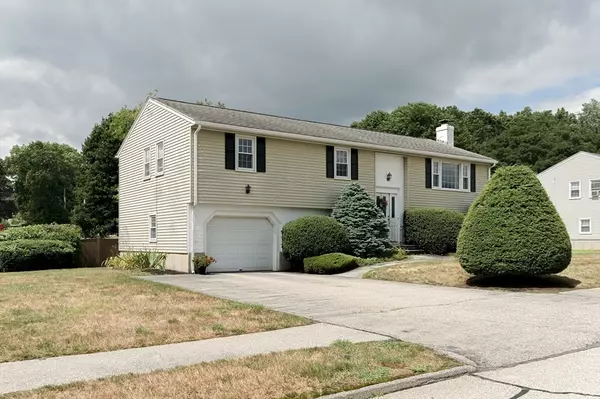 Shrewsbury, MA 01545,24 Oak Ridge Way
