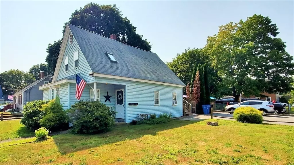 Whitman, MA 02382,285 Old South Ave #2