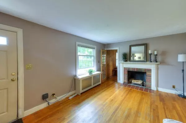 Shrewsbury, MA 01545,12 Ferncroft Road