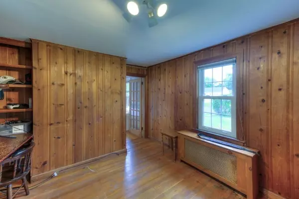 Shrewsbury, MA 01545,12 Ferncroft Road