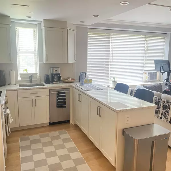 Boston, MA 02114,145 Pinckney #316