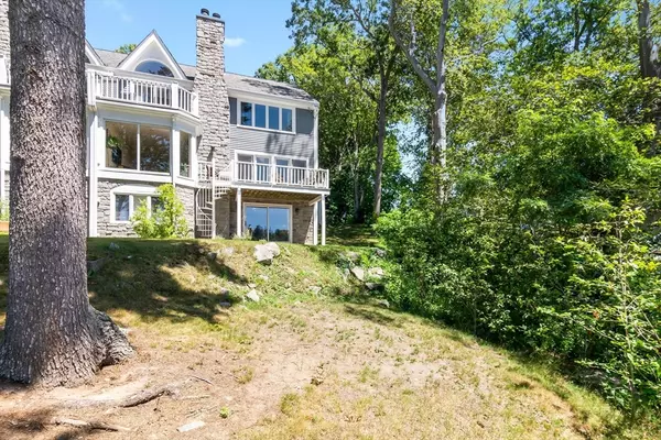 Amesbury, MA 01913,18 Hawkswood Ests #18