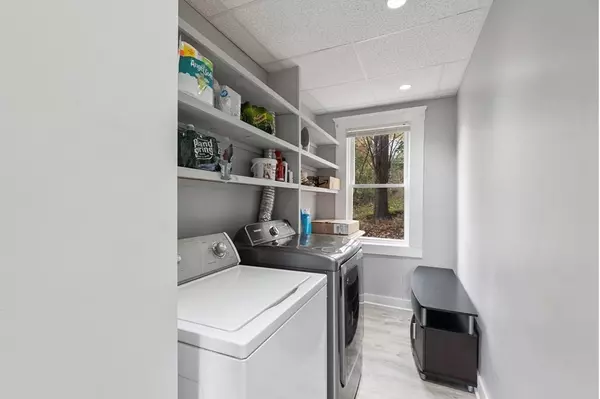 Worcester, MA 01606,22 Fraternal Ave #3