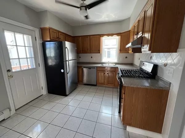27A Montrose St #27A, Everett, MA 02149