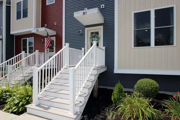 Whitman, MA 02382,680 Temple Street #B1