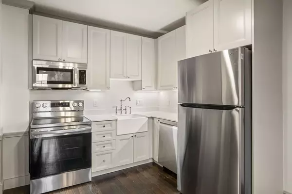 9 Dana St #23, Cambridge, MA 02138