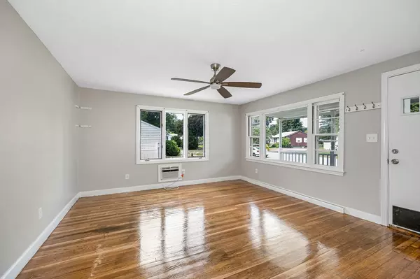 Lowell, MA 01852,57 Glenmere St