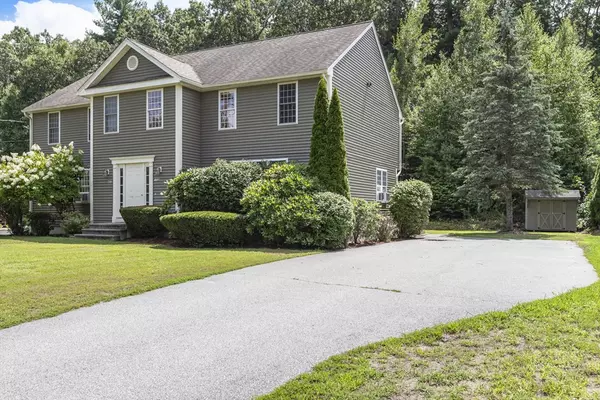 Douglas, MA 01516,451 Ne Main St #451