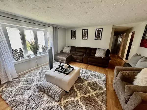 Randolph, MA 02368,65 Lheureux Cir