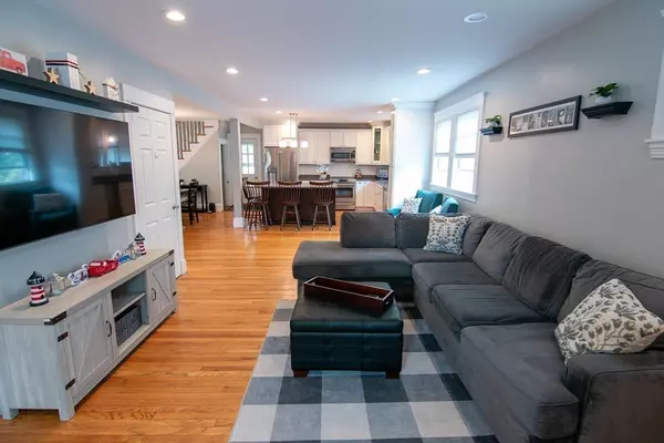 Saugus, MA 01906,10 Makepeace St