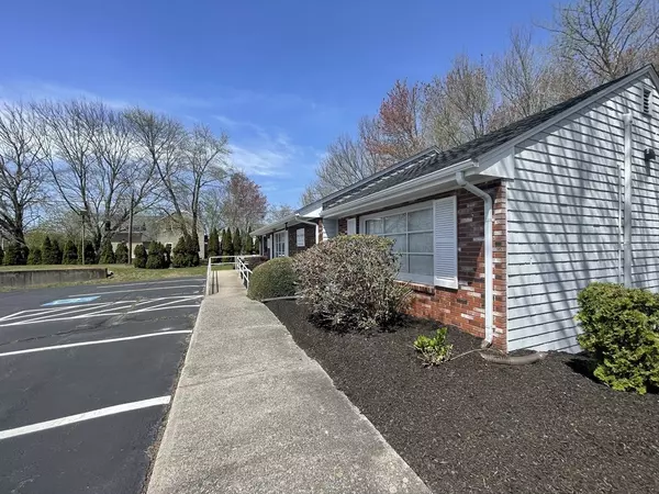 Swansea, MA 02777,1241 Gar Hwy